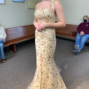 Prom dress